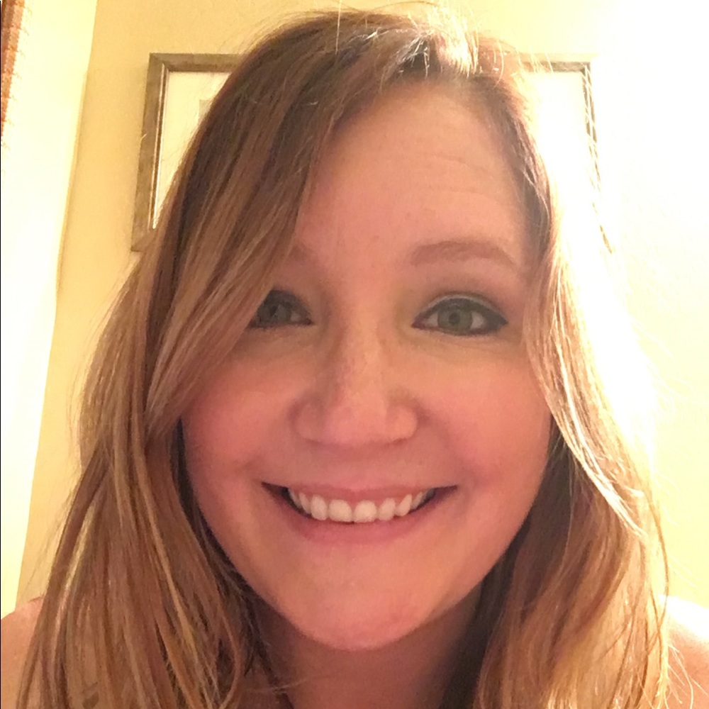 Meet your Posher, Nicole